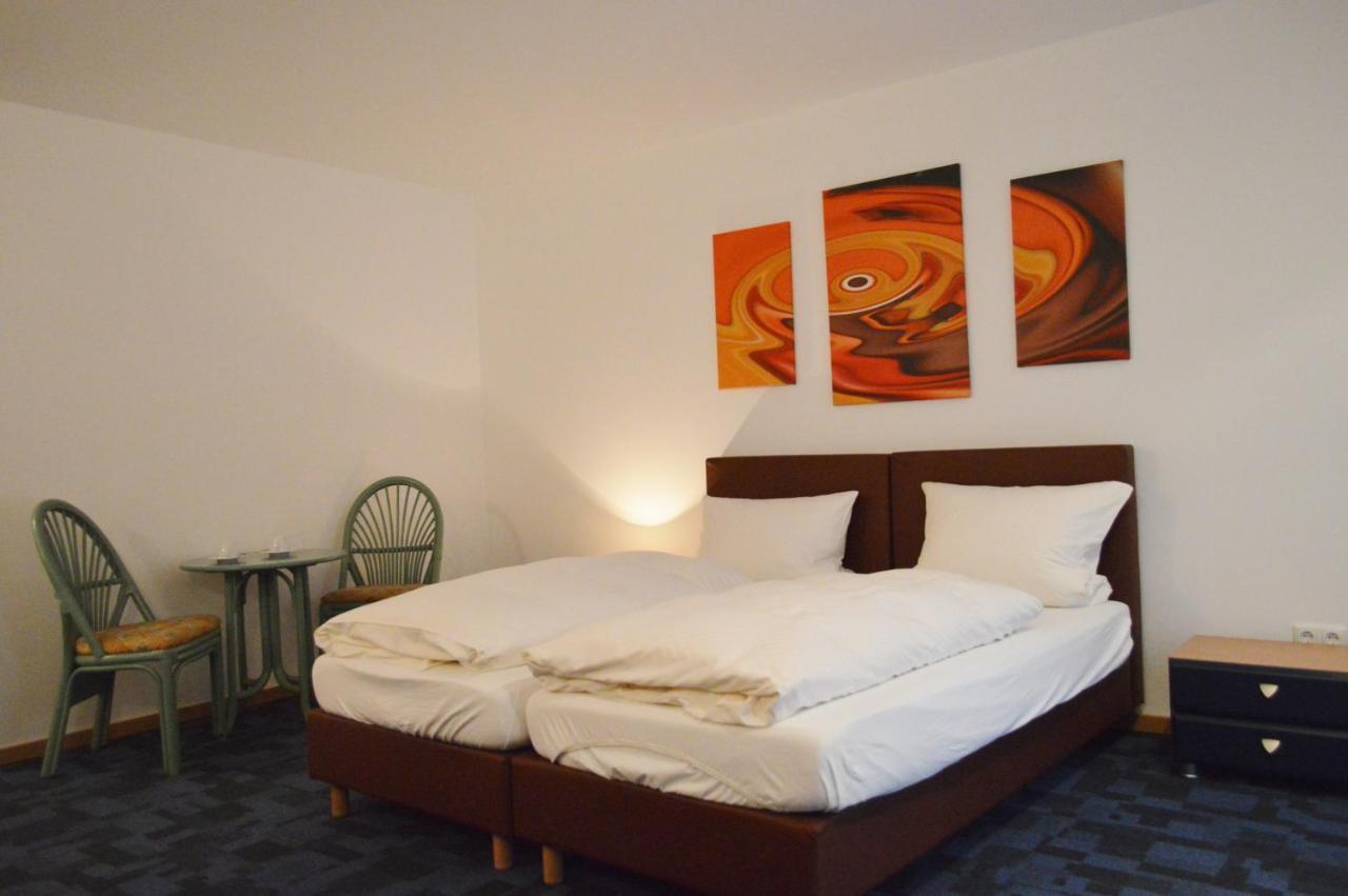 Hotel B8 Voerde מראה חיצוני תמונה