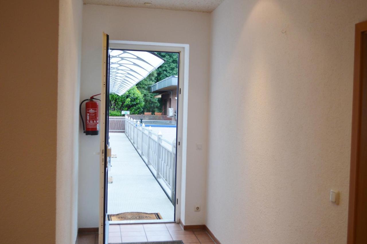 Hotel B8 Voerde מראה חיצוני תמונה